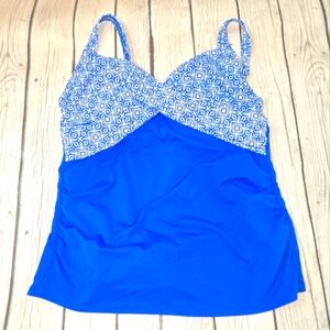 Lands End Womens Underwired Tankini Top Twist Front Lined Tummy Control Size 12